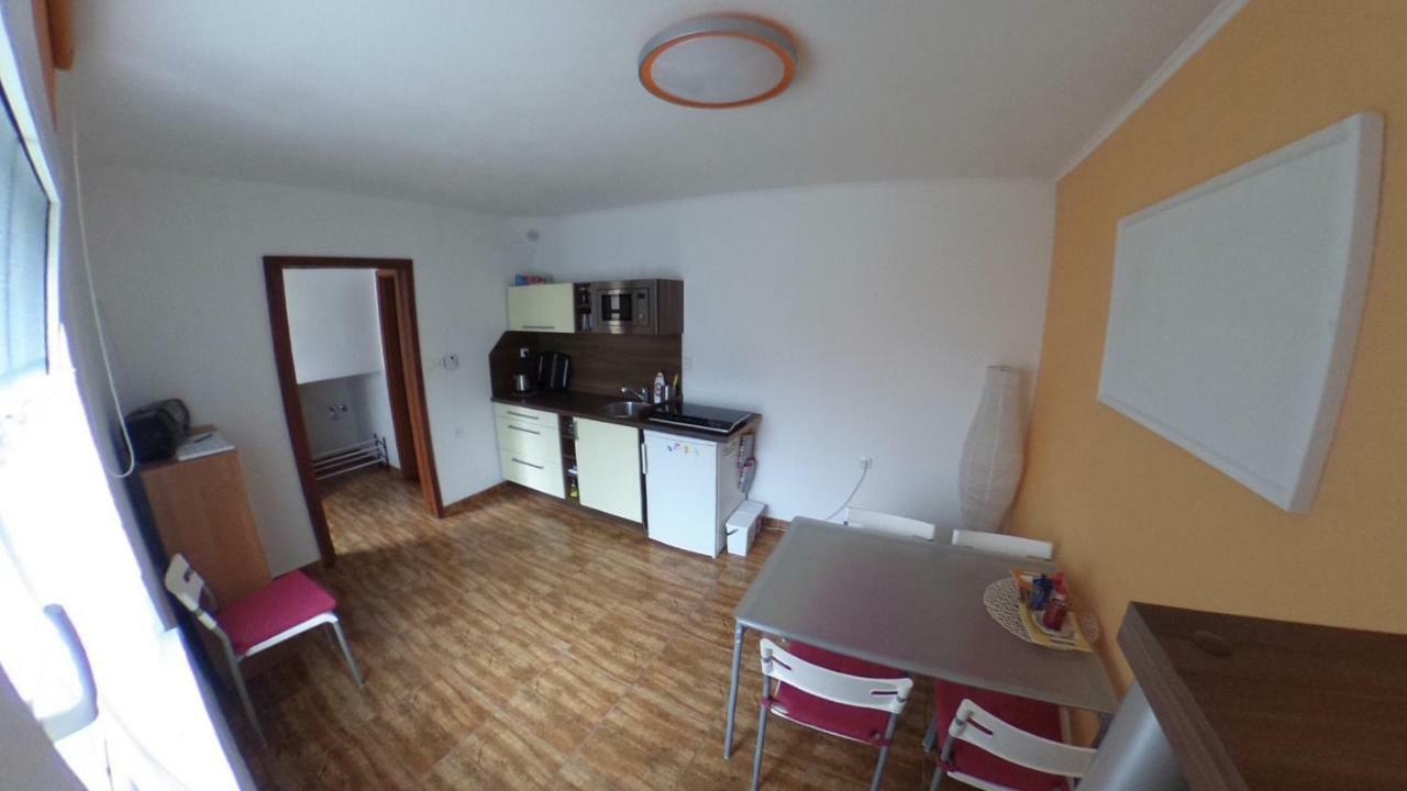 Ubytovani Mikulov Buitenkant foto